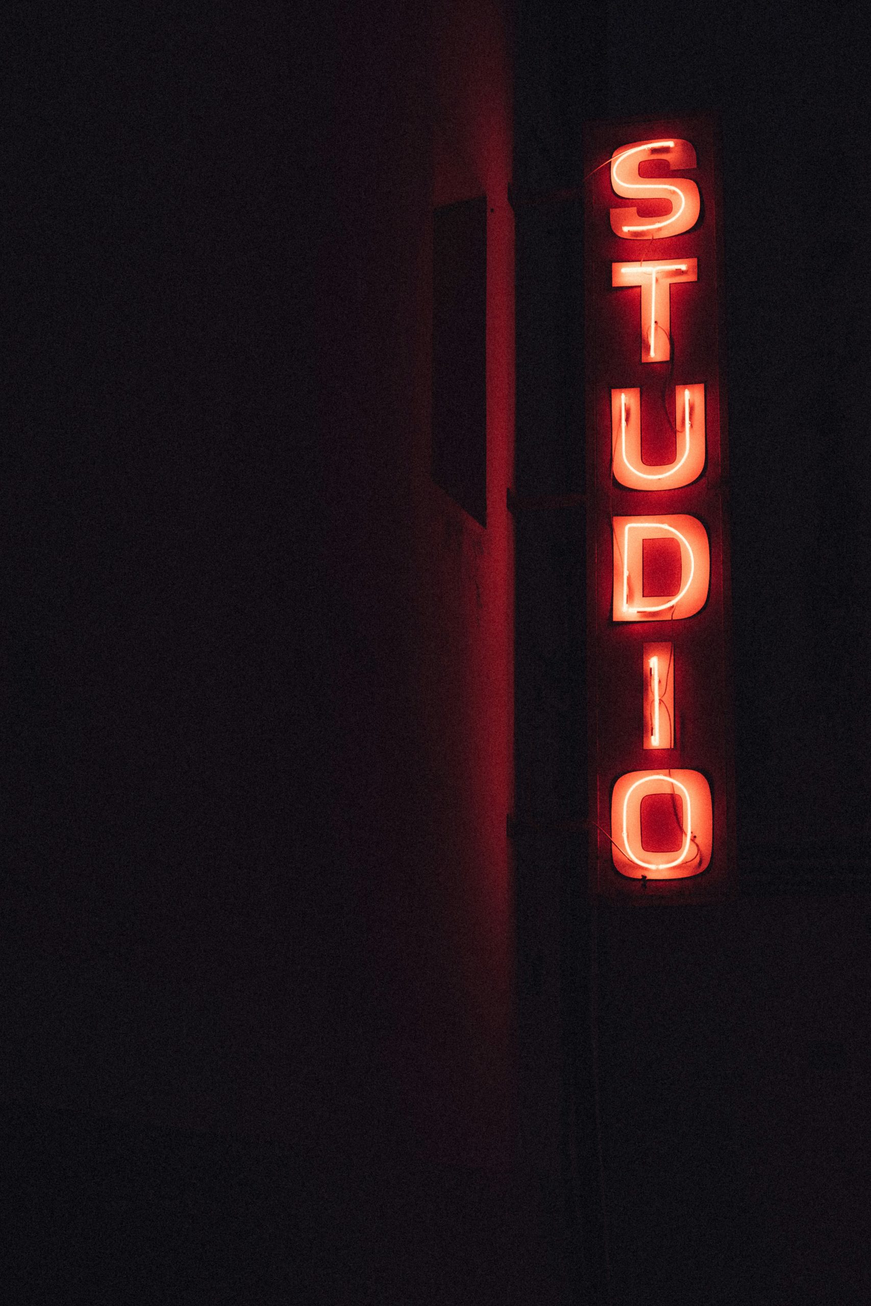 bogomil-mihaylov-uiMcgs2qr0E-unsplash bogomil-mihaylov-uiMcgs2qr0E-unsplash